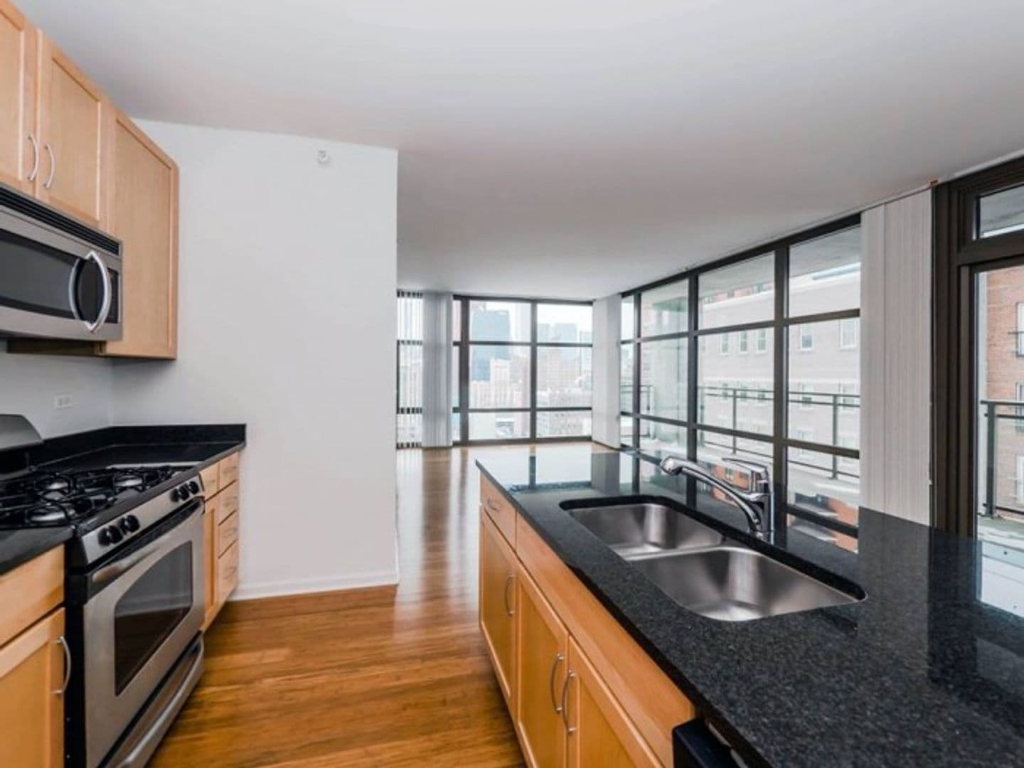 Chicago Apartment: 8 E. 9th St.