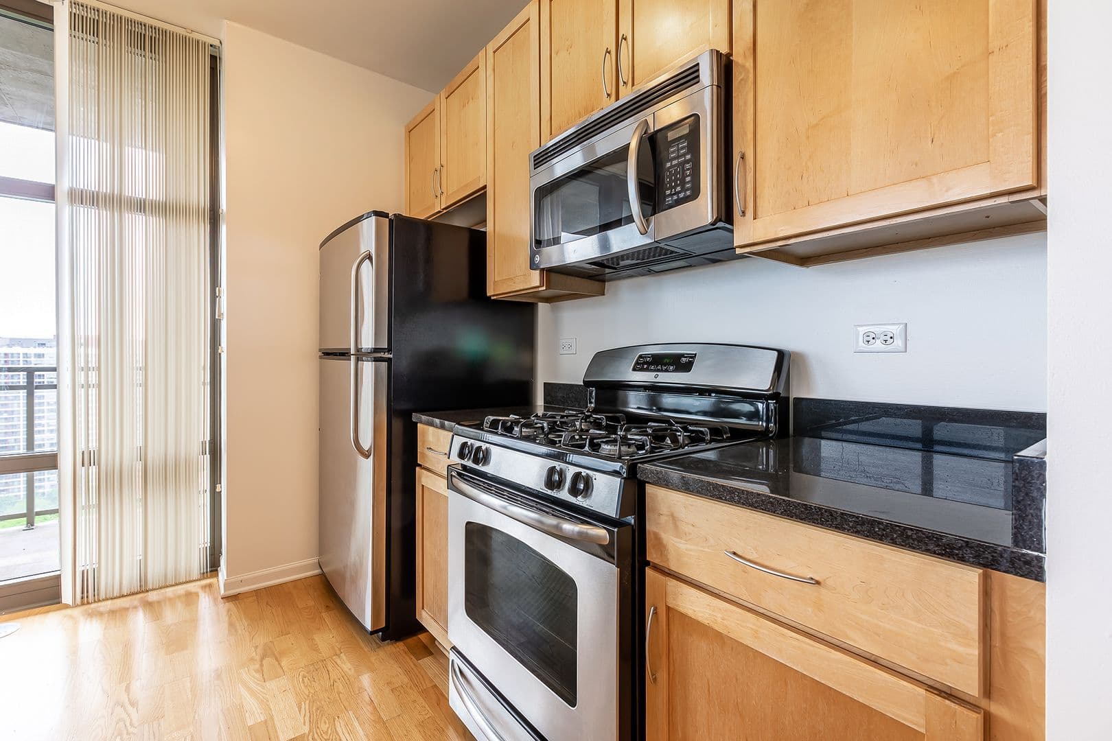 Chicago Apartment: 8 E. 9th St.