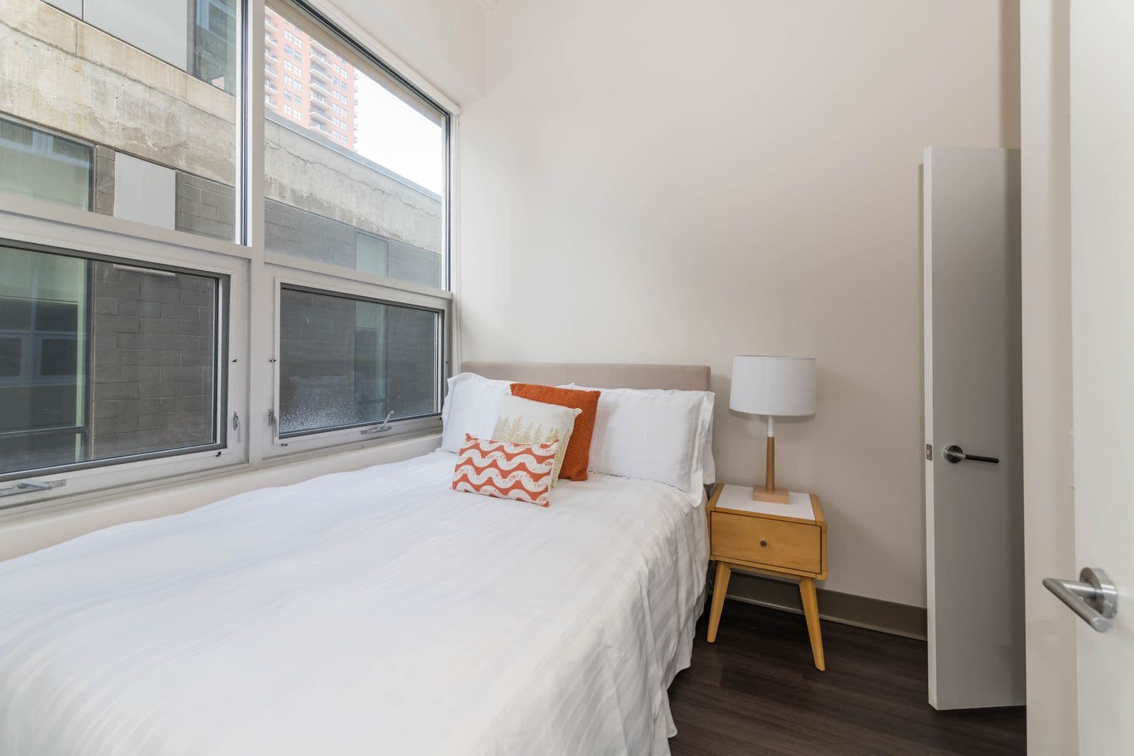 Chicago Apartment: 820 S. Michigan Ave.