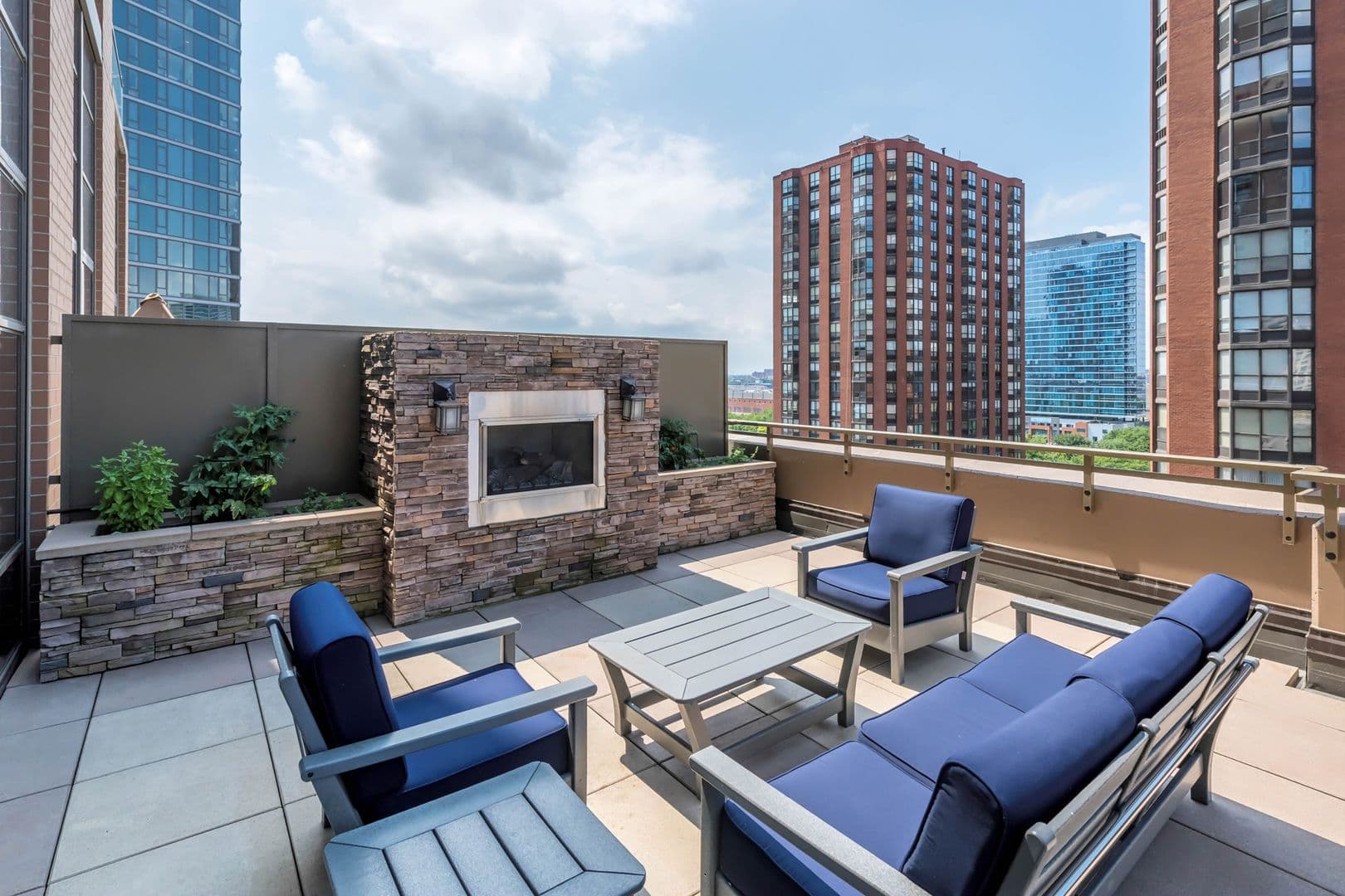 Chicago Apartment: 8 E. 9th St.