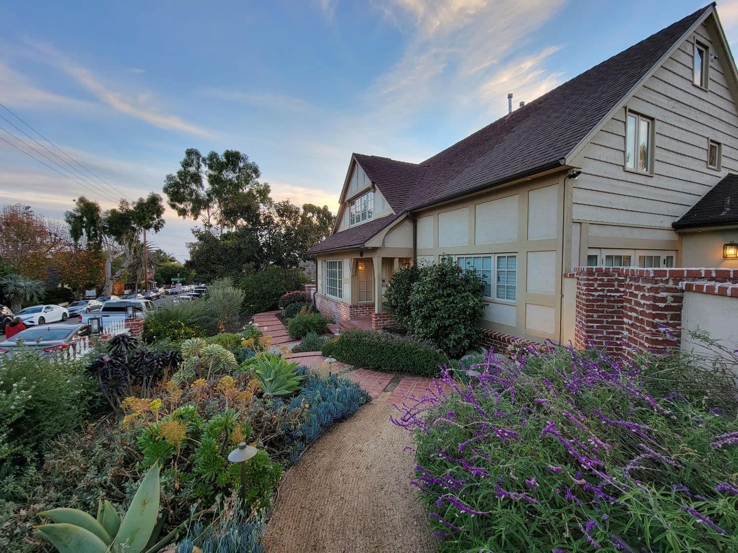 Laguna Beach House: 360 Aster Street