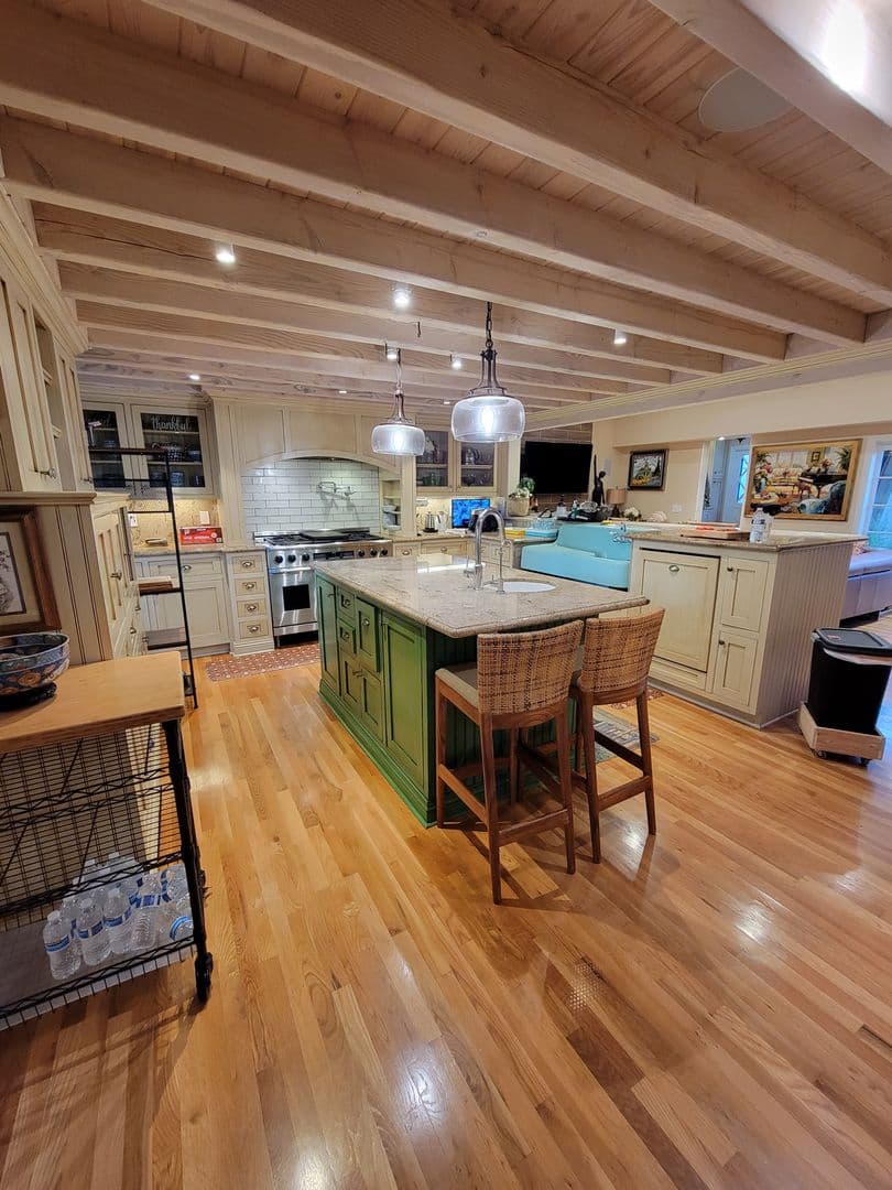 Laguna Beach House: 360 Aster Street