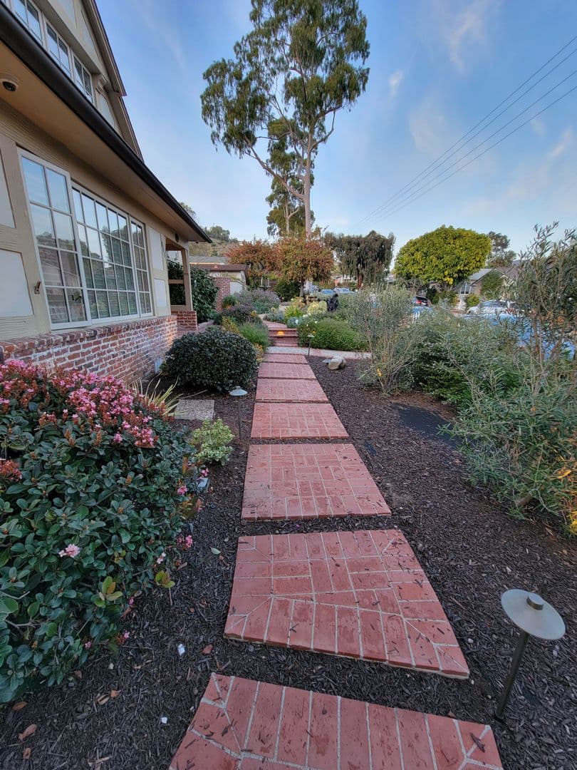 Laguna Beach House: 360 Aster Street