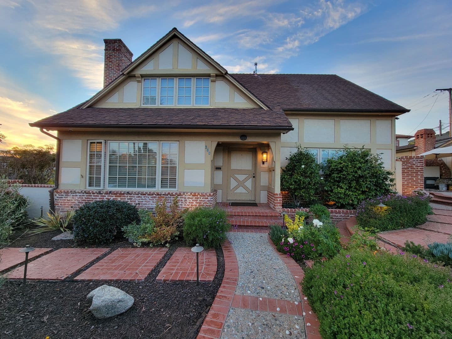 Laguna Beach House: 360 Aster Street