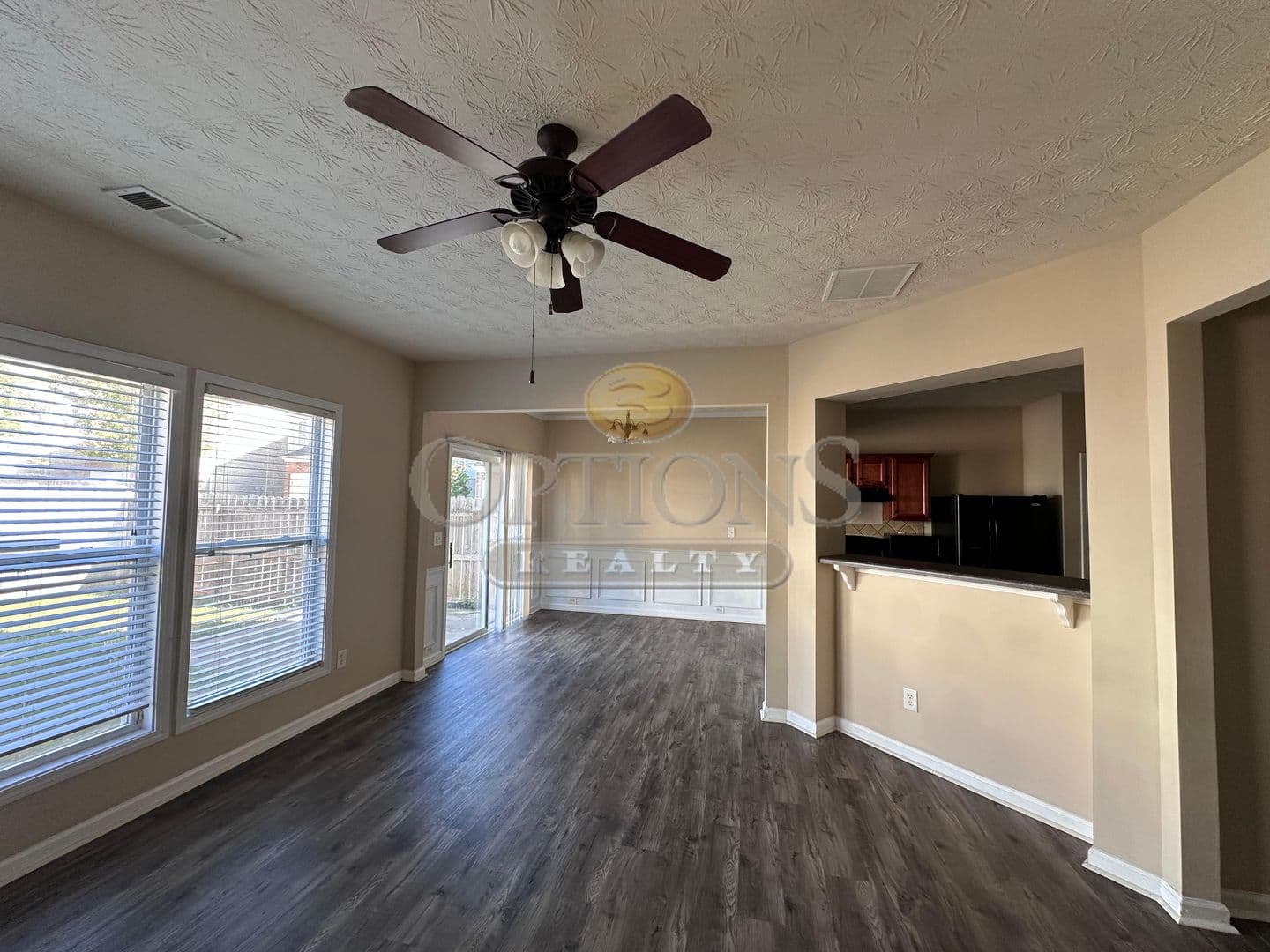 Canton House: 827 Forsythia Way