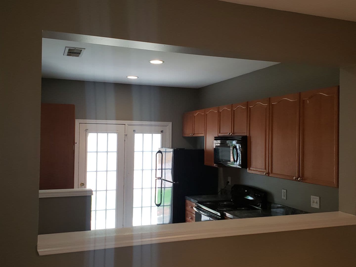 Kennesaw Townhome: 2125 Goldwaite Ct NW #10
