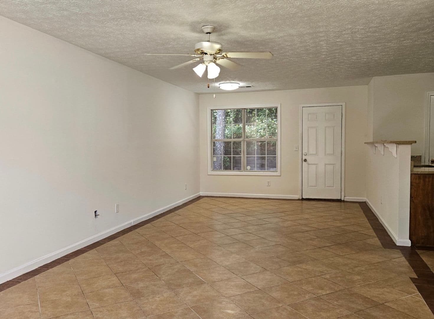 Rex House: 3172 Creekwood Drive