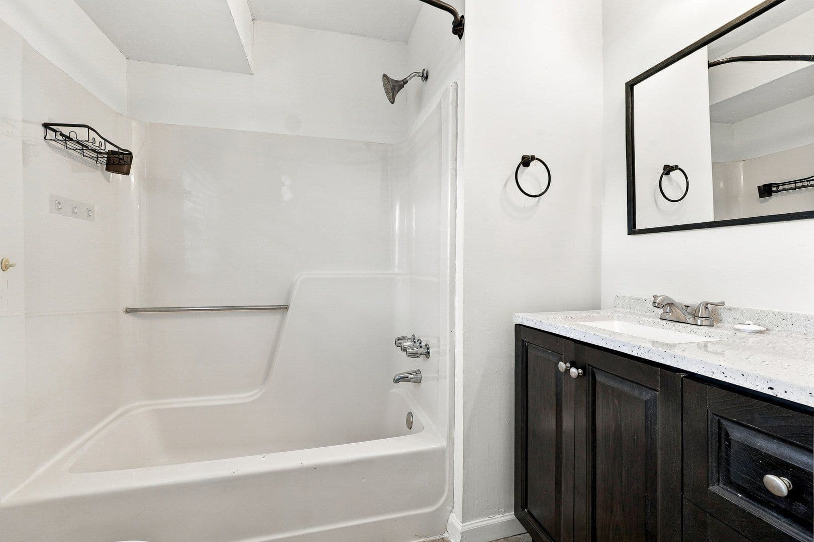 Roswell Townhome: 220 Chads Ford Way - 220