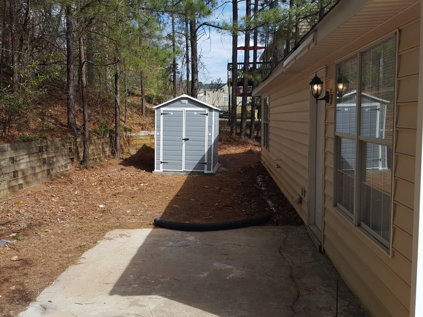 Rex House: 3172 Creekwood Drive