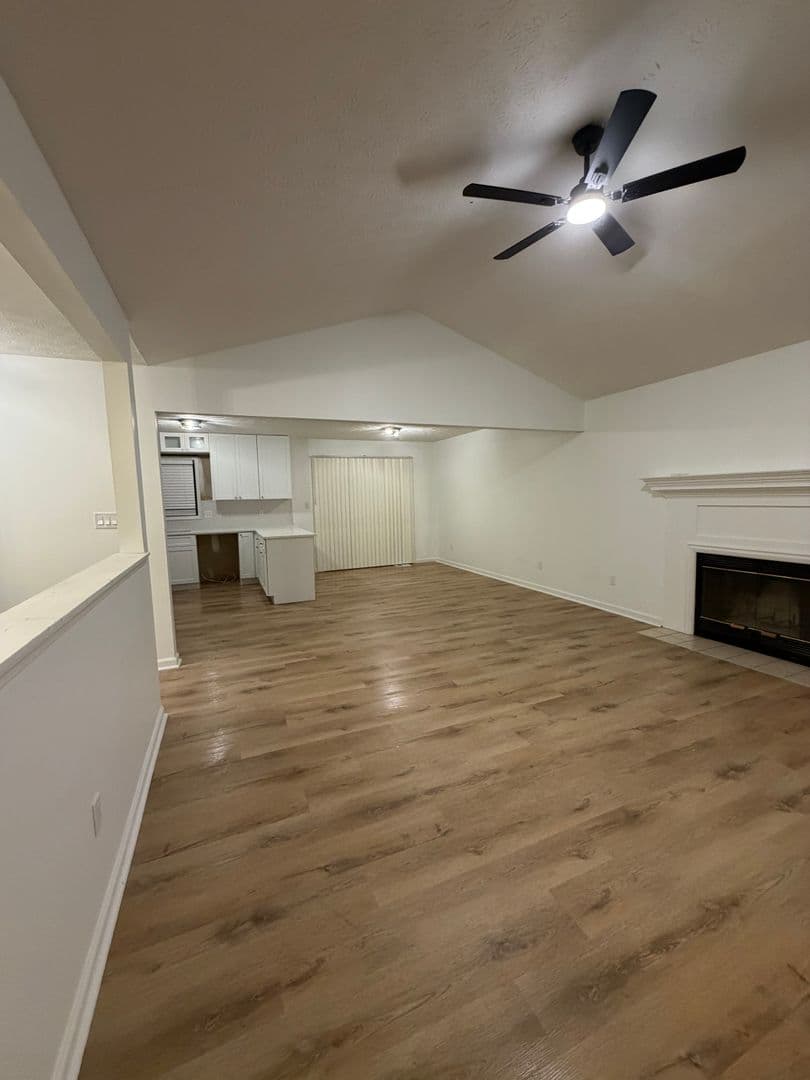 Stockbridge House: 250 Northbridge Drive