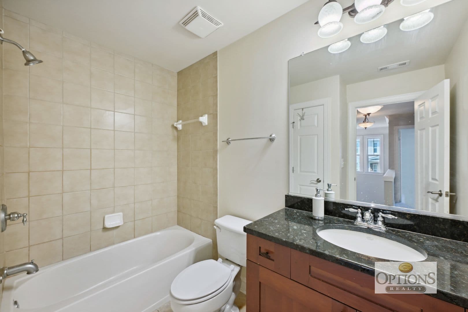 Atlanta Townhome: 262 16th Street NW