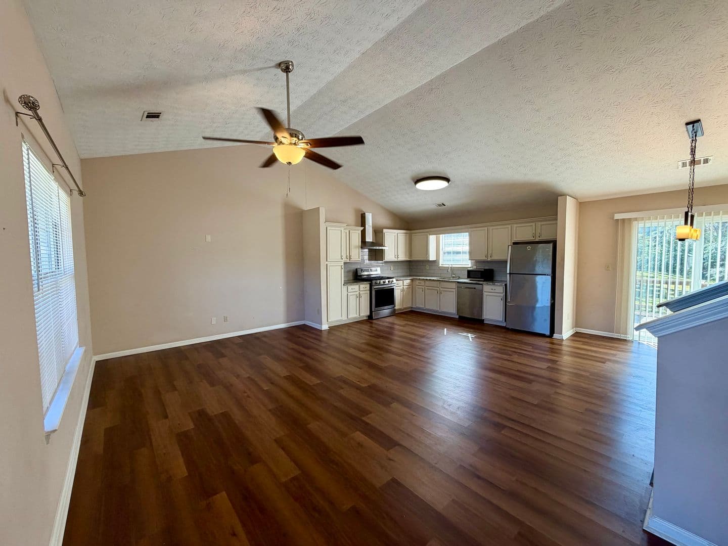 McDonough House: 307 Mill Glen Court