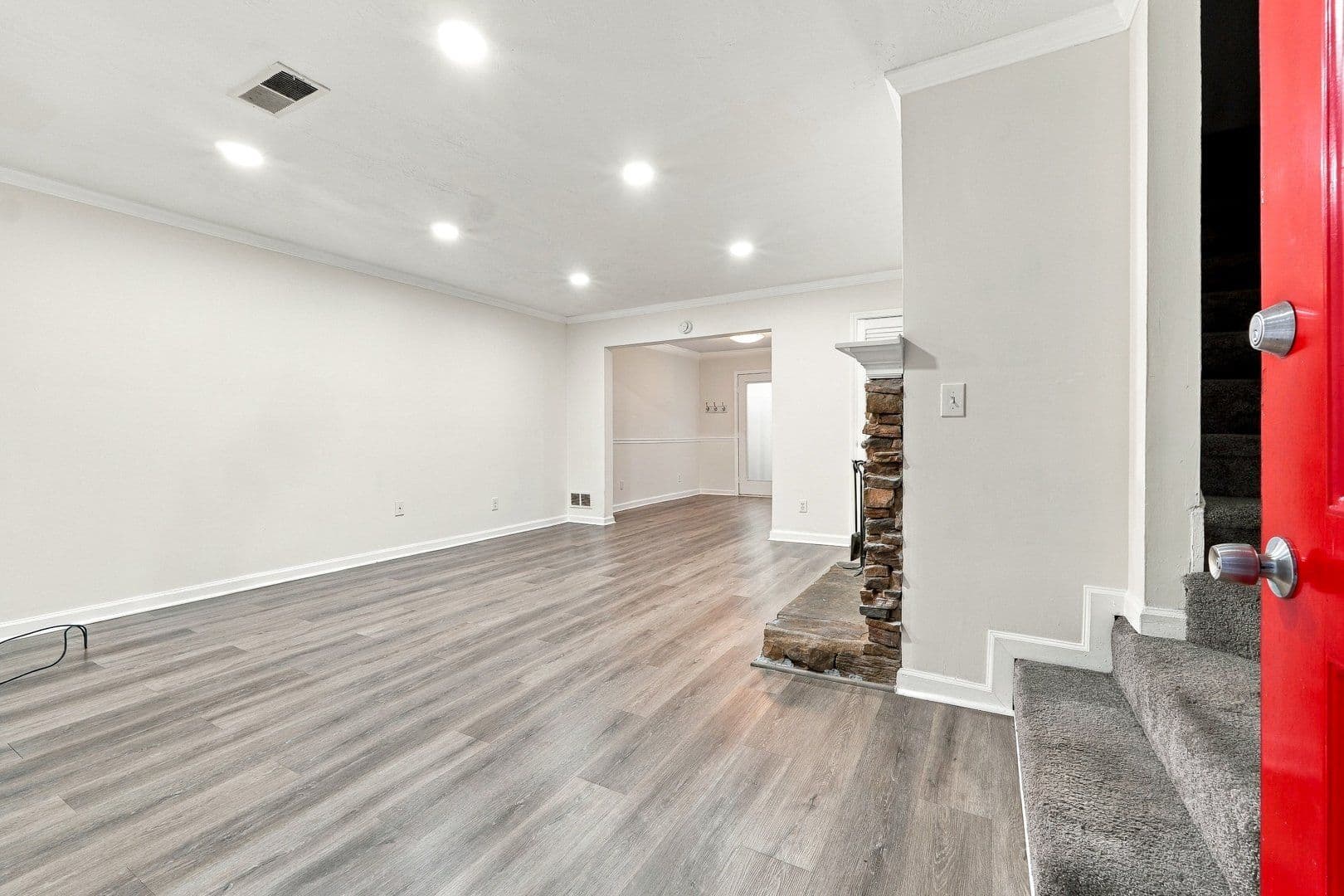 Roswell Townhome: 220 Chads Ford Way - 220