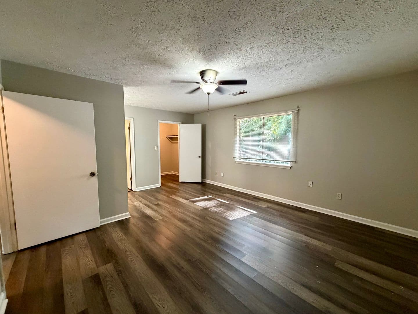 Stockbridge House: 1541 Flat Rock Rd