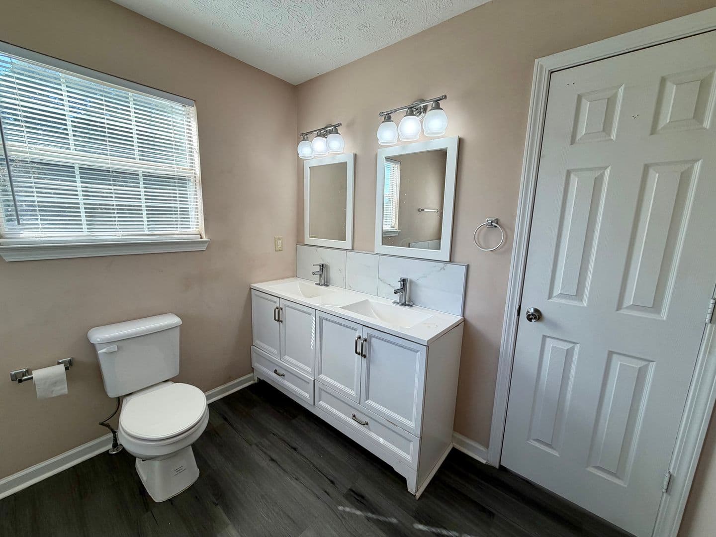McDonough House: 307 Mill Glen Court