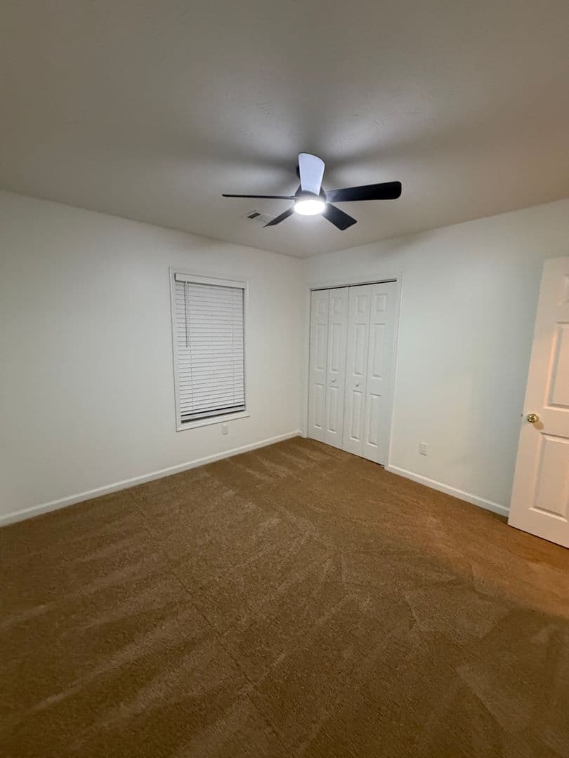 Stockbridge House: 250 Northbridge Drive