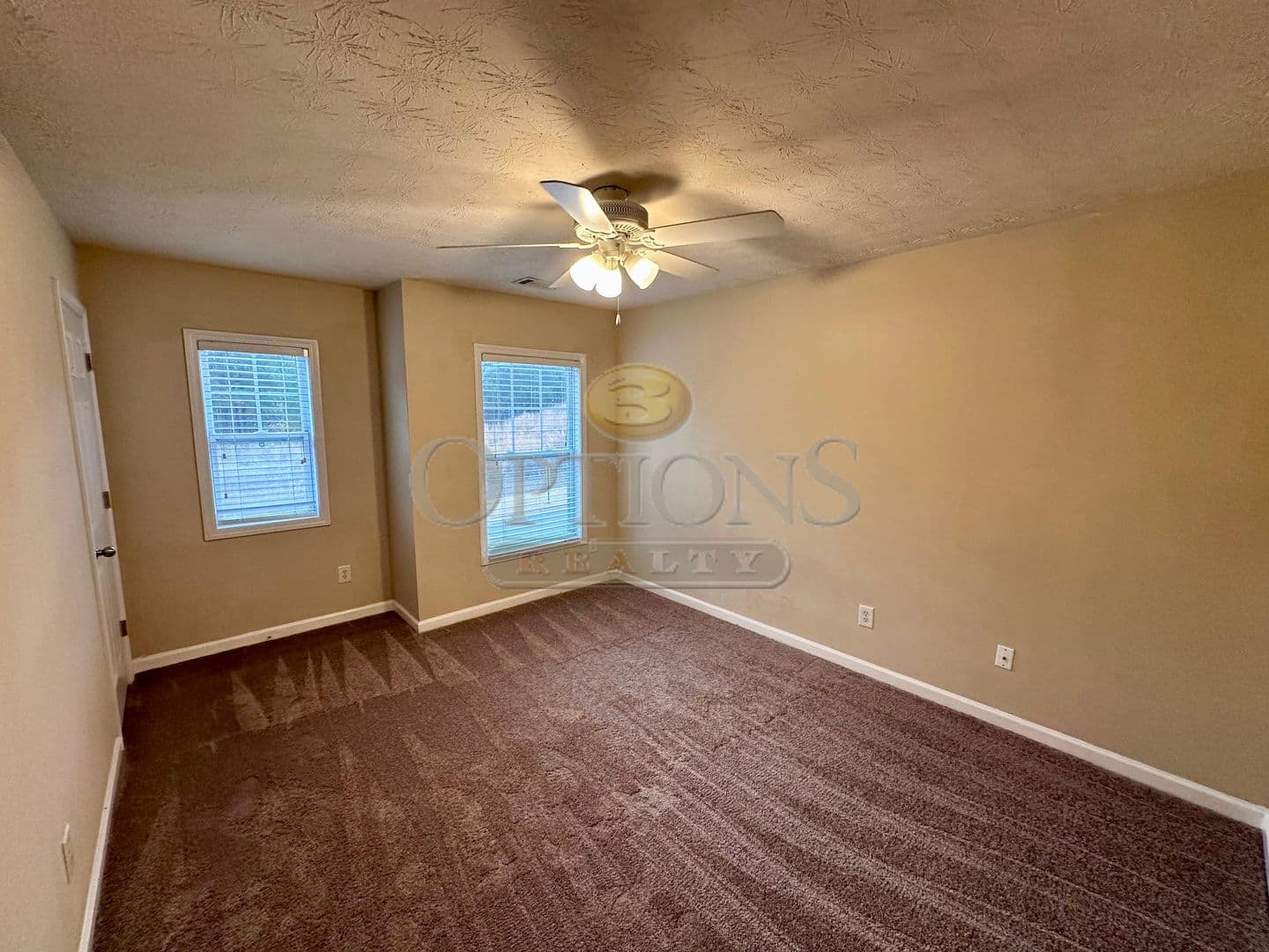 Canton House: 827 Forsythia Way