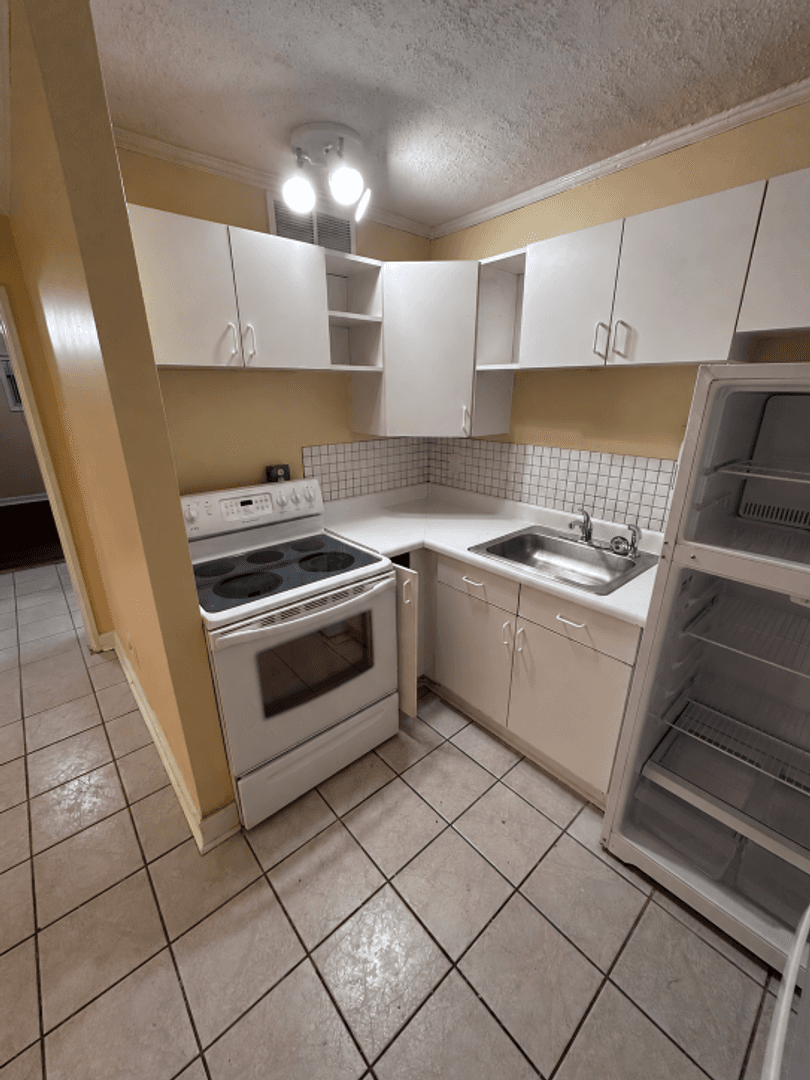 Atlanta Condo: 699 Argonne Ave NE Unit 103