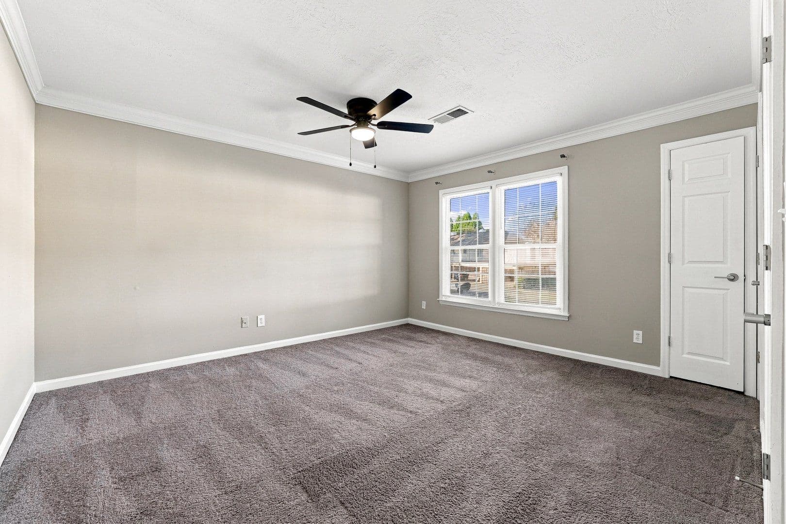 Roswell Townhome: 220 Chads Ford Way - 220