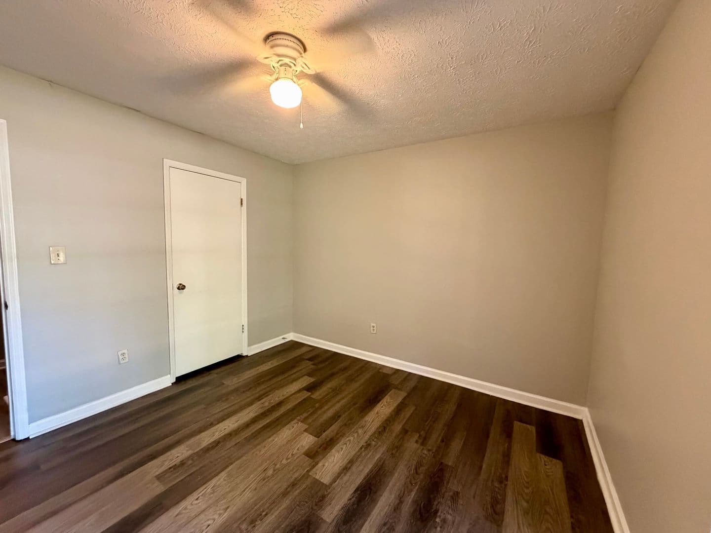 Stockbridge House: 1541 Flat Rock Rd