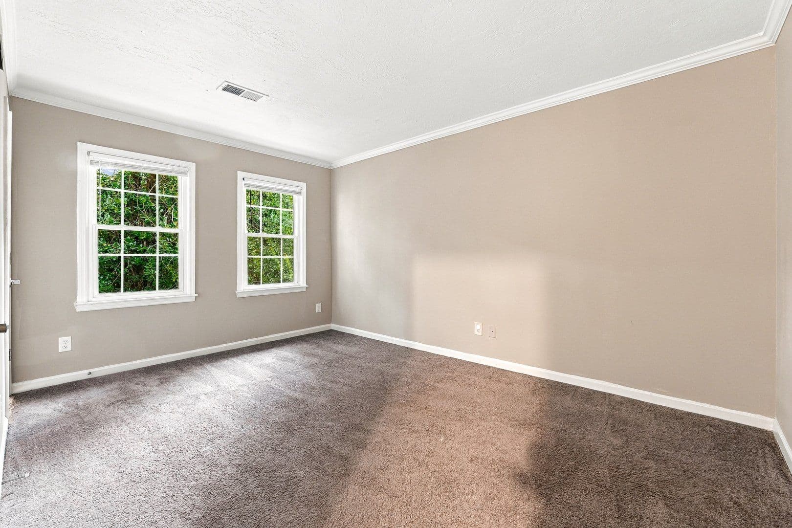 Roswell Townhome: 220 Chads Ford Way - 220