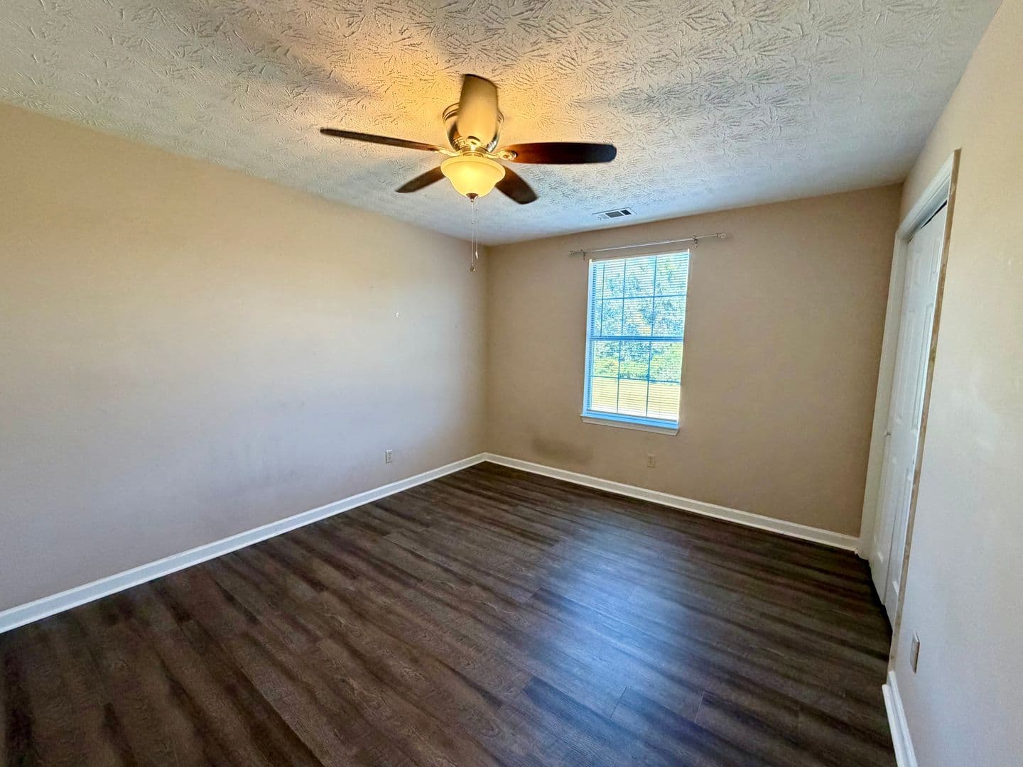 McDonough House: 307 Mill Glen Court