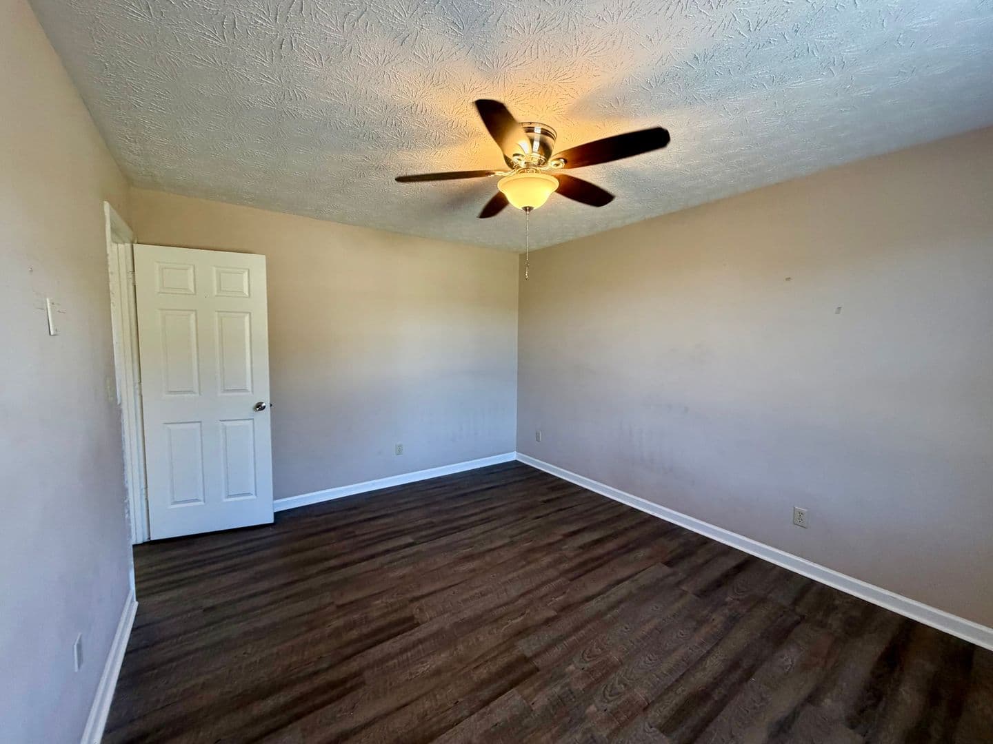 McDonough House: 307 Mill Glen Court