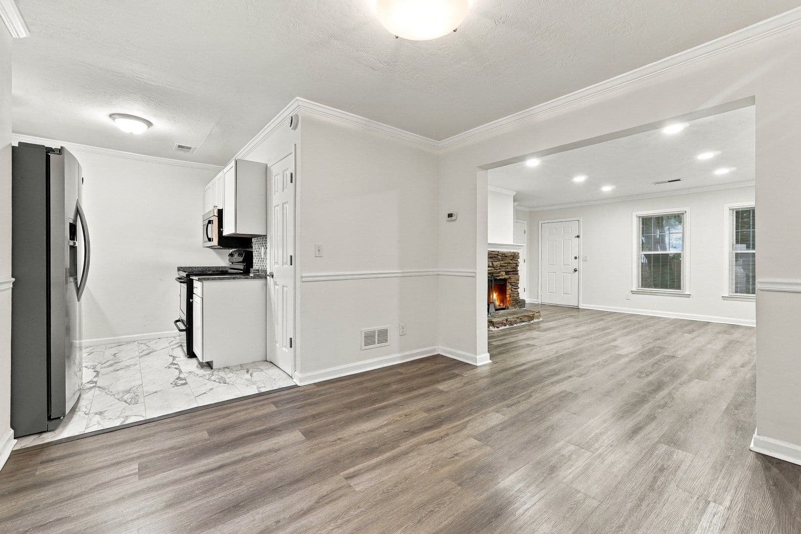 Roswell Townhome: 220 Chads Ford Way - 220