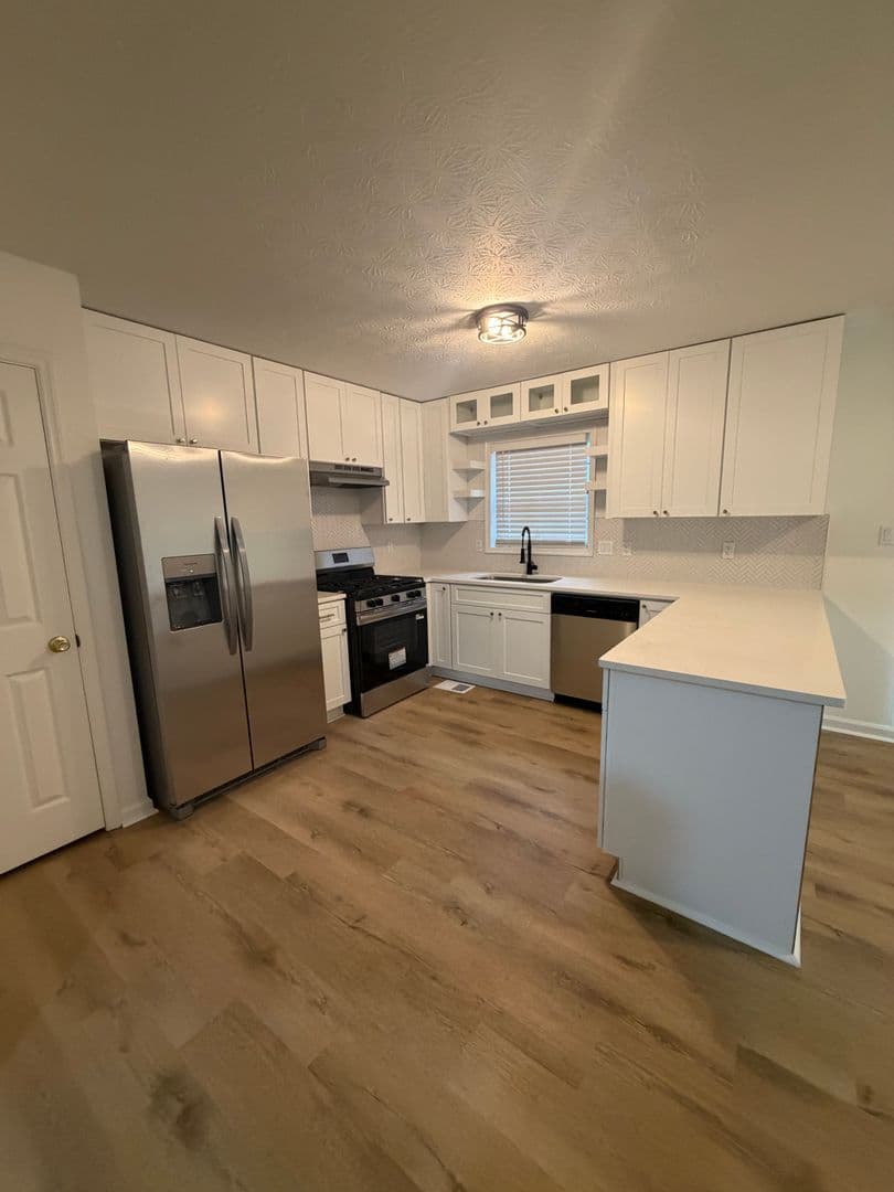 Stockbridge House: 250 Northbridge Drive