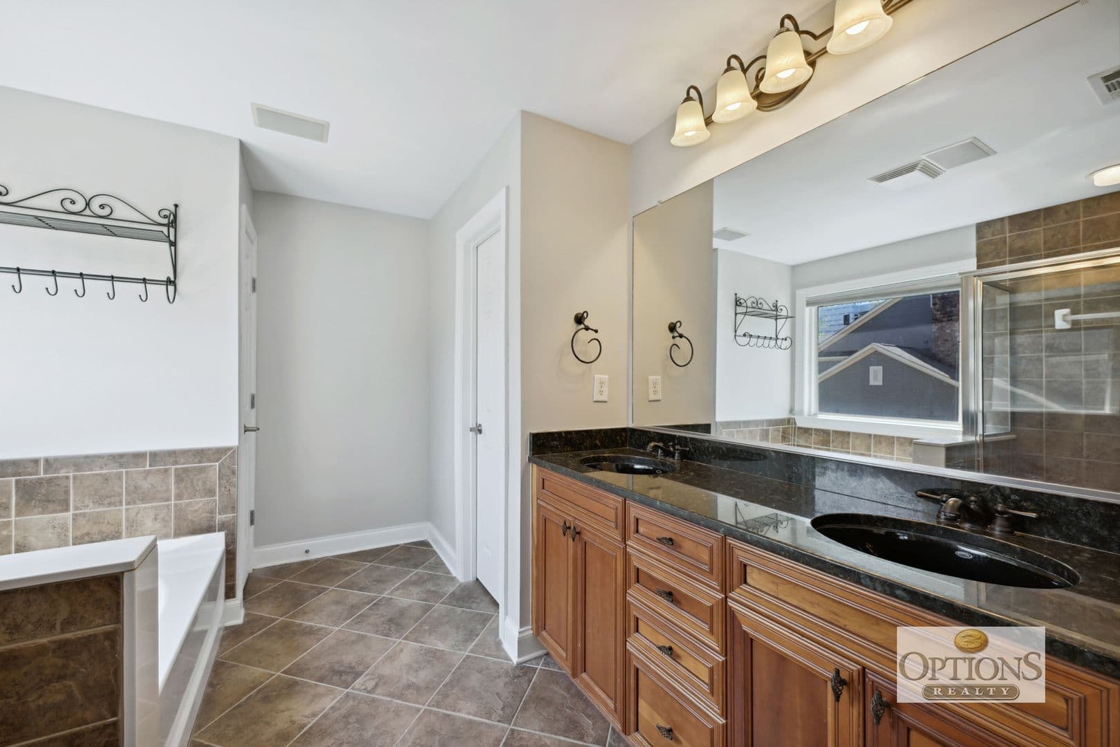 Atlanta Townhome: 262 16th Street NW
