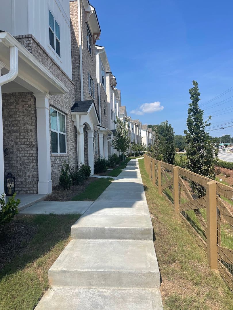 Mableton Townhome: 6203 Honeybell Alley