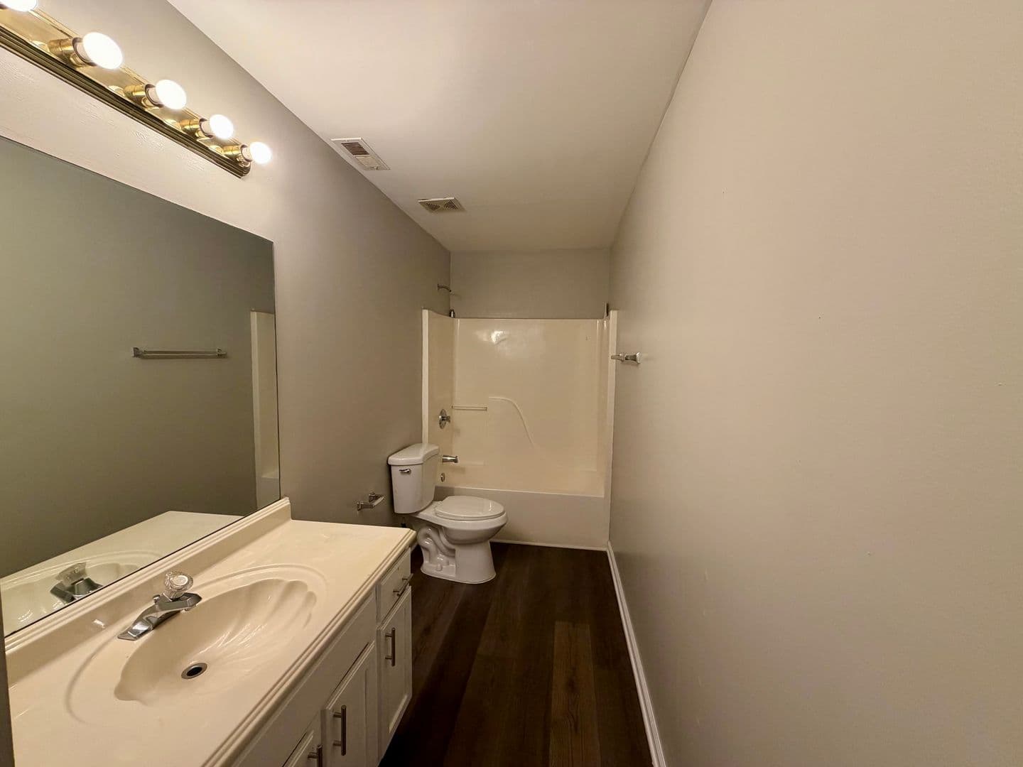 Atlanta House: 2285 Butner Road SW