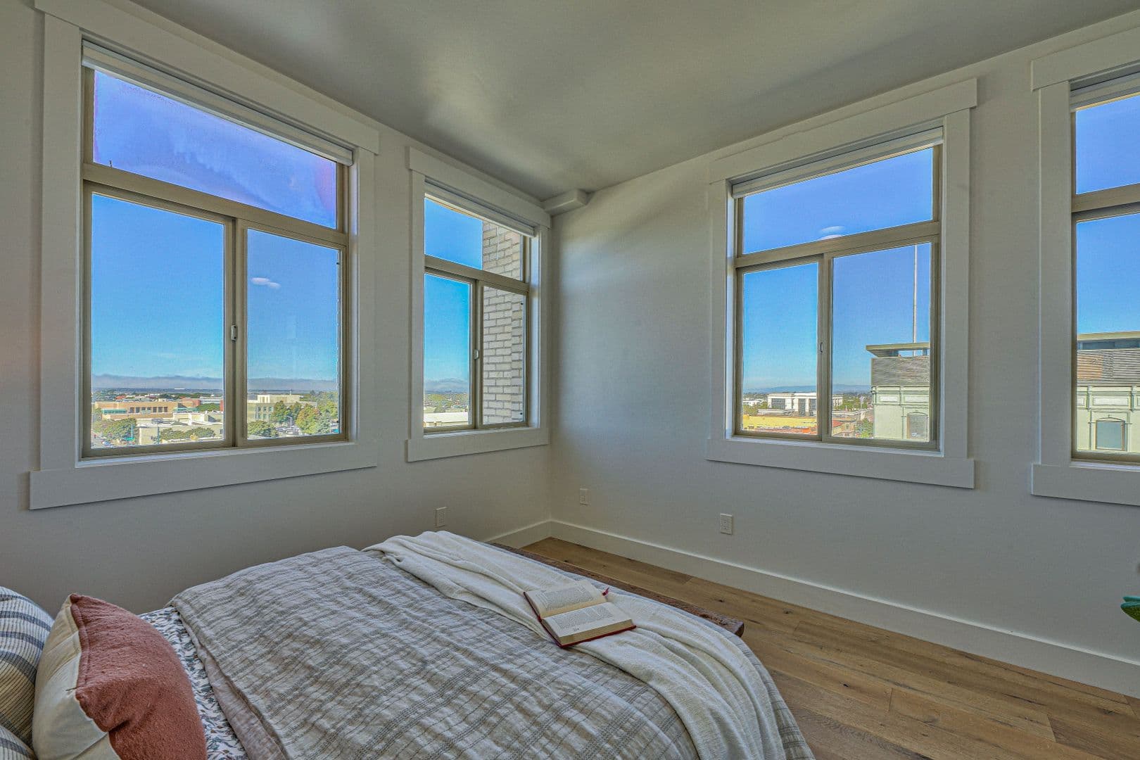 Salinas Apartment: 301 Main Street