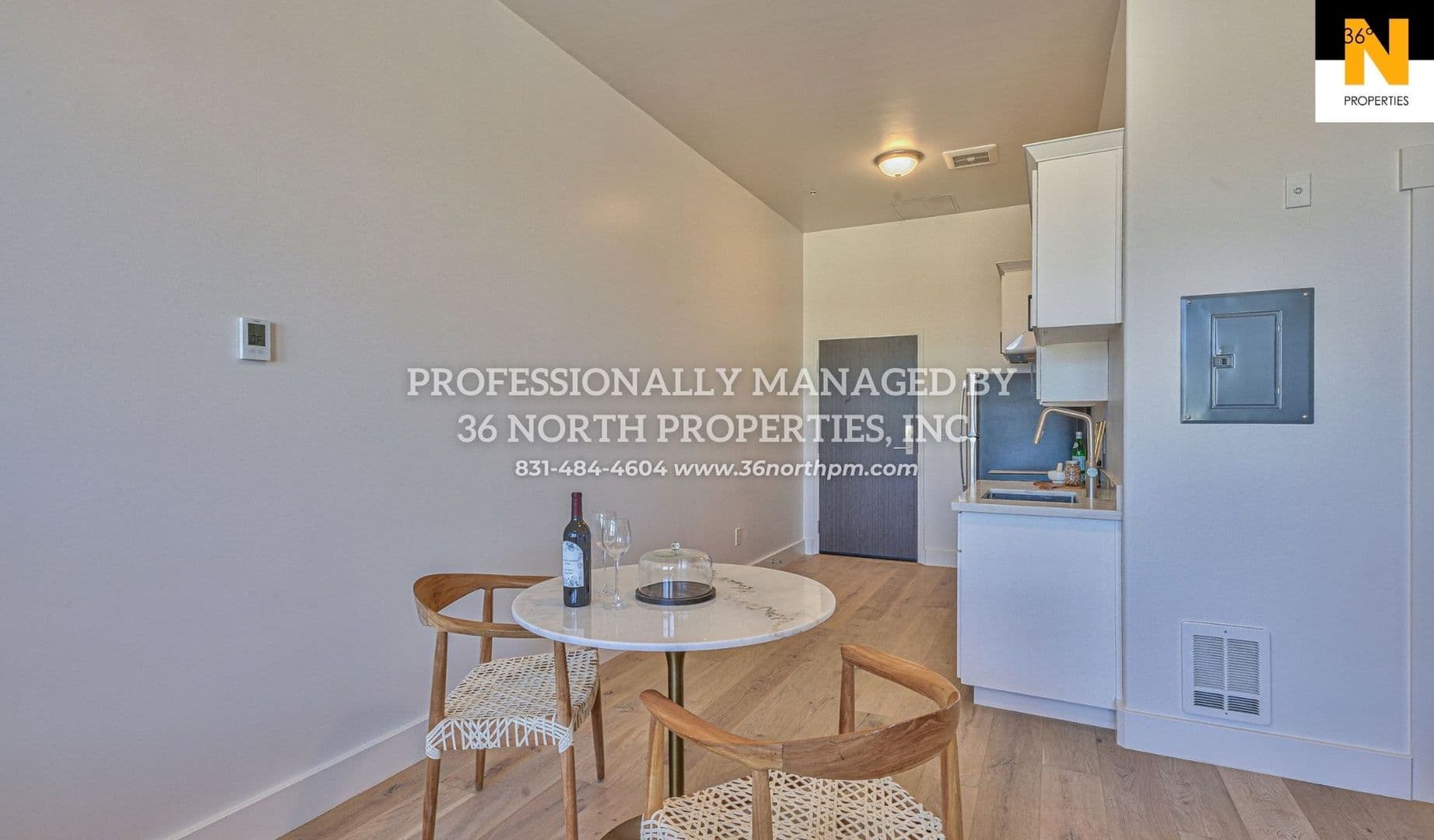 Salinas Apartment: 301 Main Street