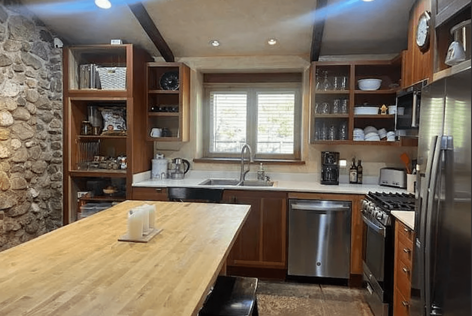 Carmel Valley Apartment: 20500 Cachagua Road