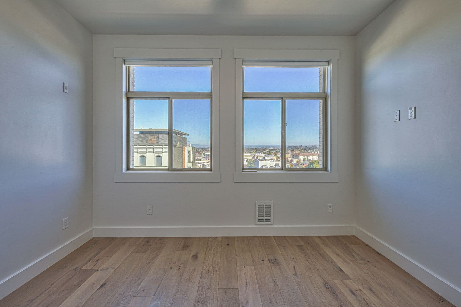 Salinas Apartment: 301 Main Street