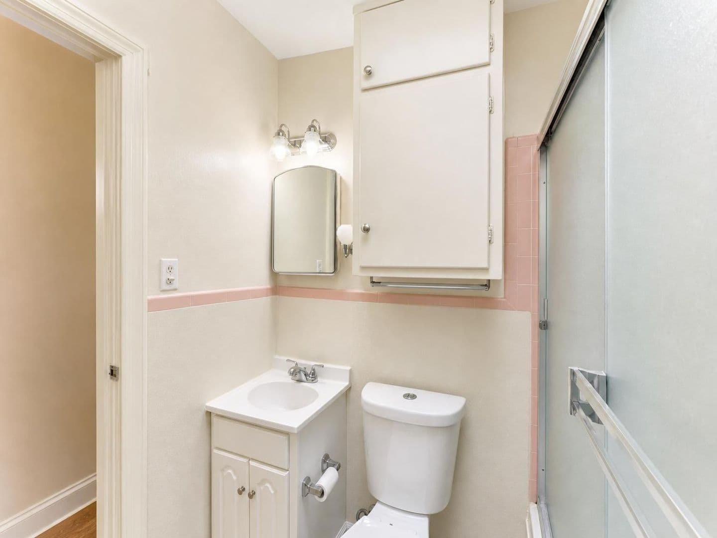 Monterey Apartment: 1281 - 1299 8th Street