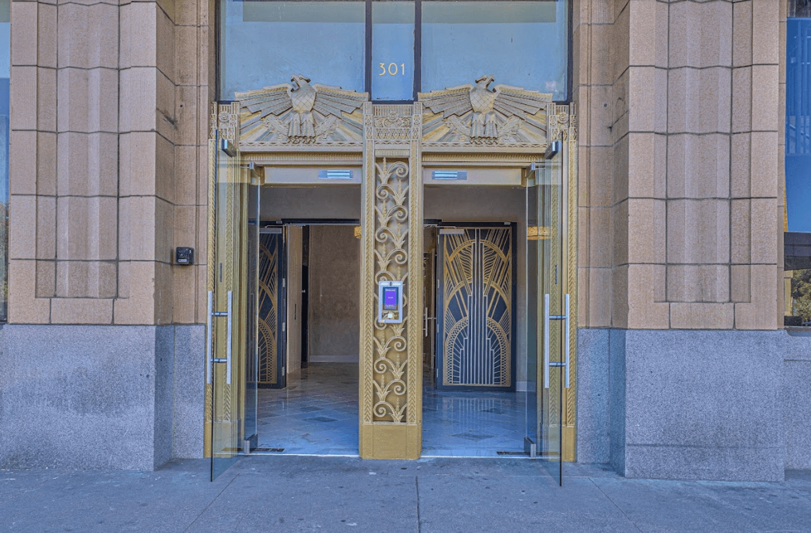 Salinas Apartment: 301 Main Street