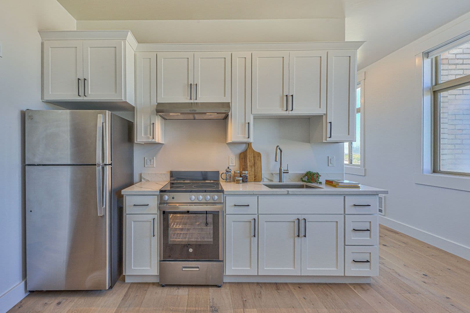Salinas Apartment: 301 Main Street