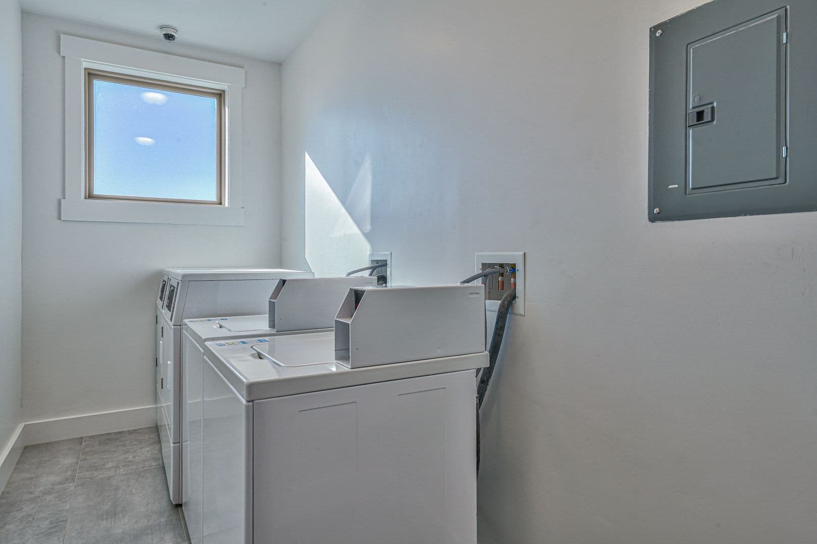 Salinas Apartment: 301 Main Street