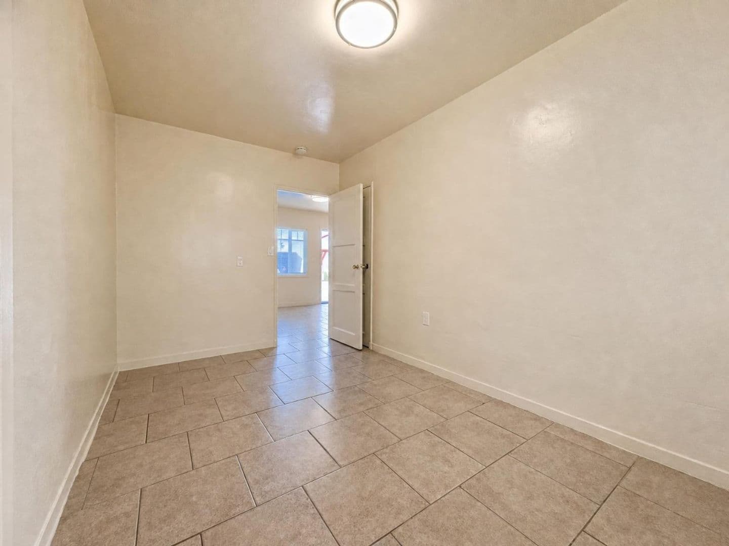 Salinas Apartment: 751 Sanborn Place