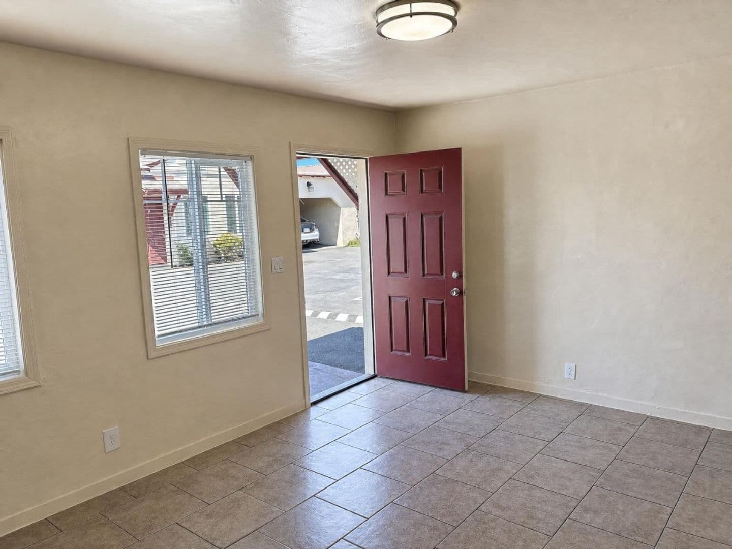 Salinas Apartment: 751 Sanborn Place