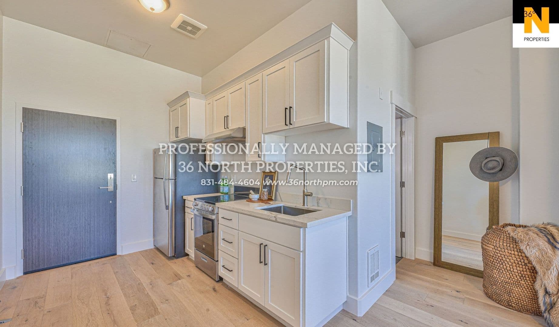 Salinas Apartment: 301 Main Street
