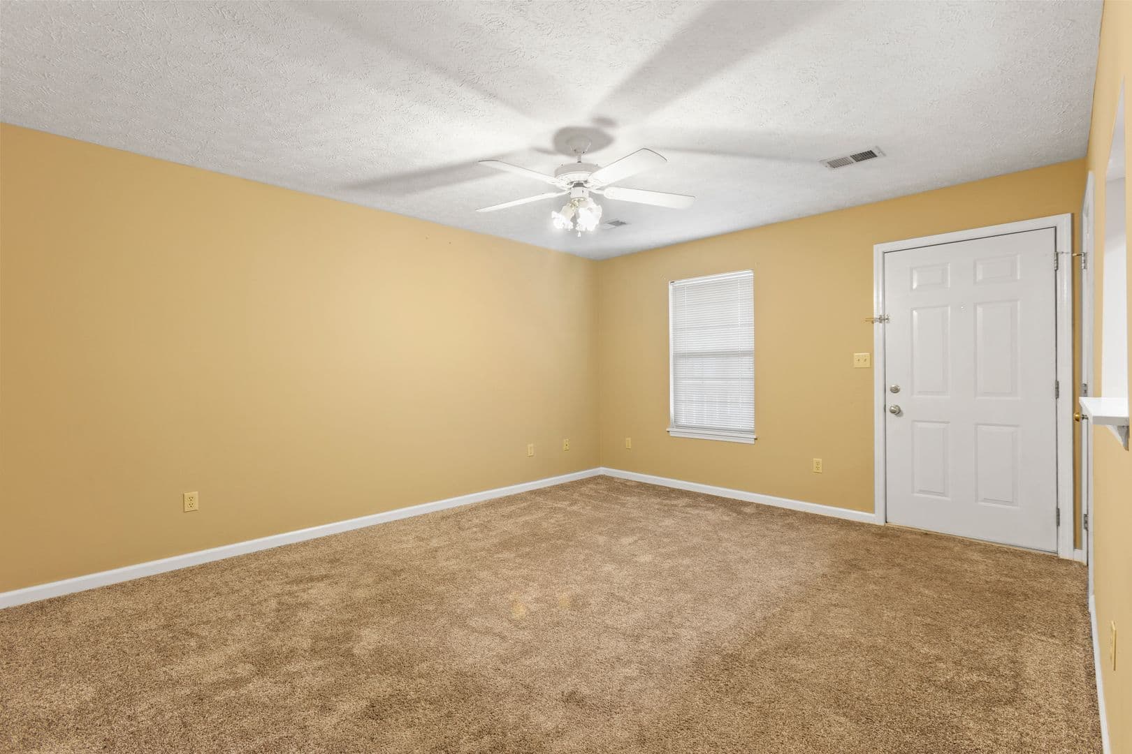 Mount Sterling House: Briarwood Dr