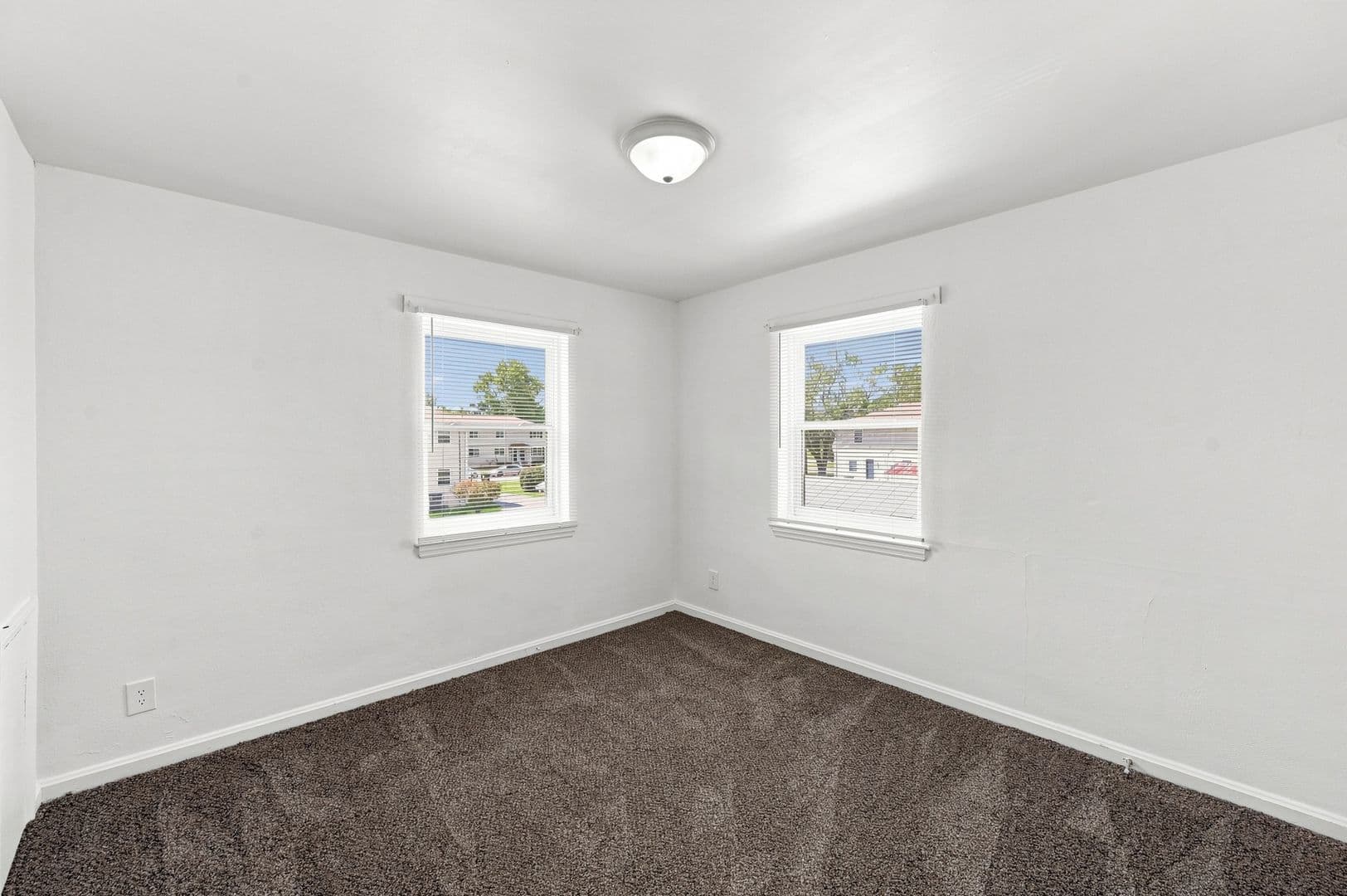 Evansville House: 1717 Lodge Avenue