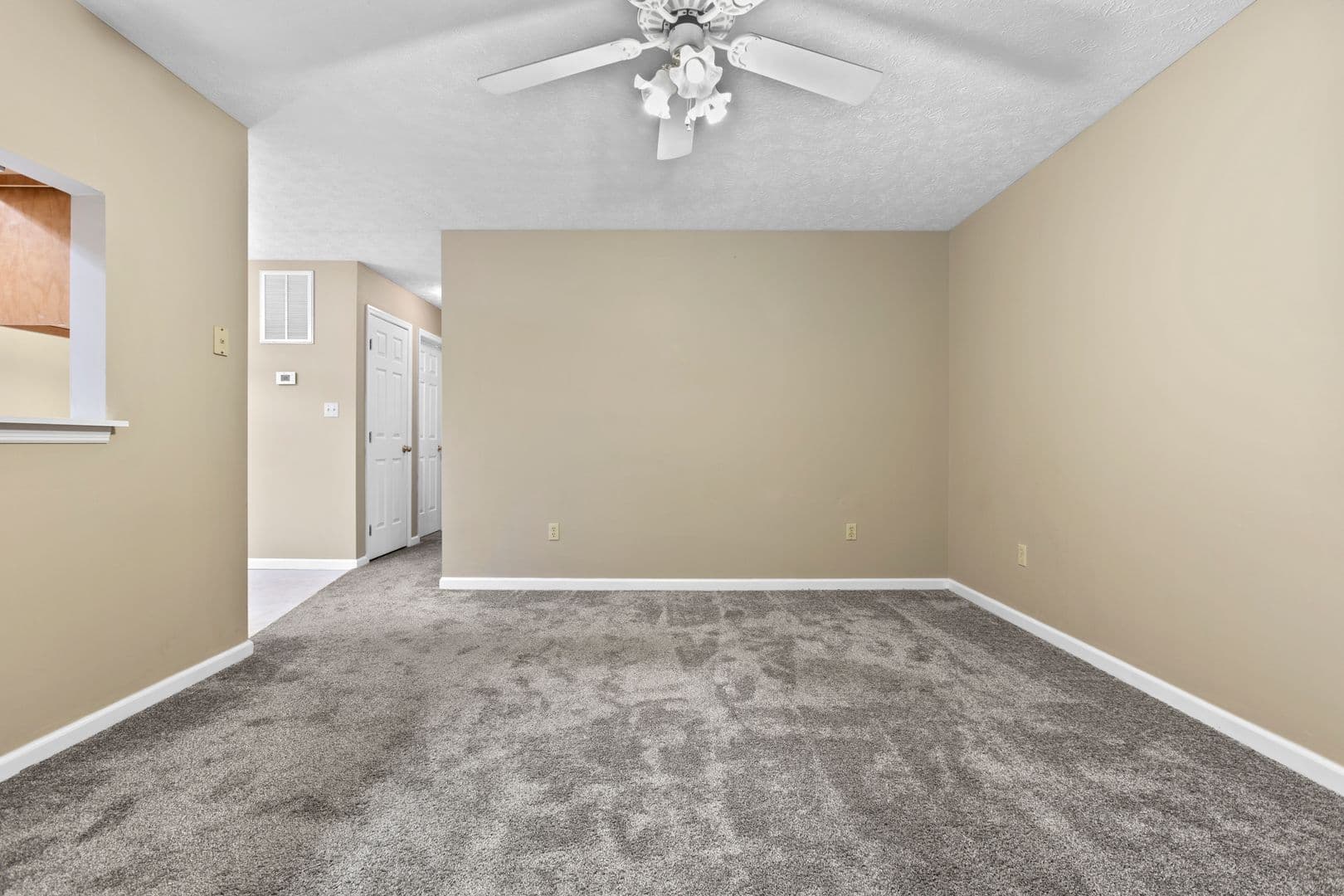 Mount Sterling House: Briarwood Dr