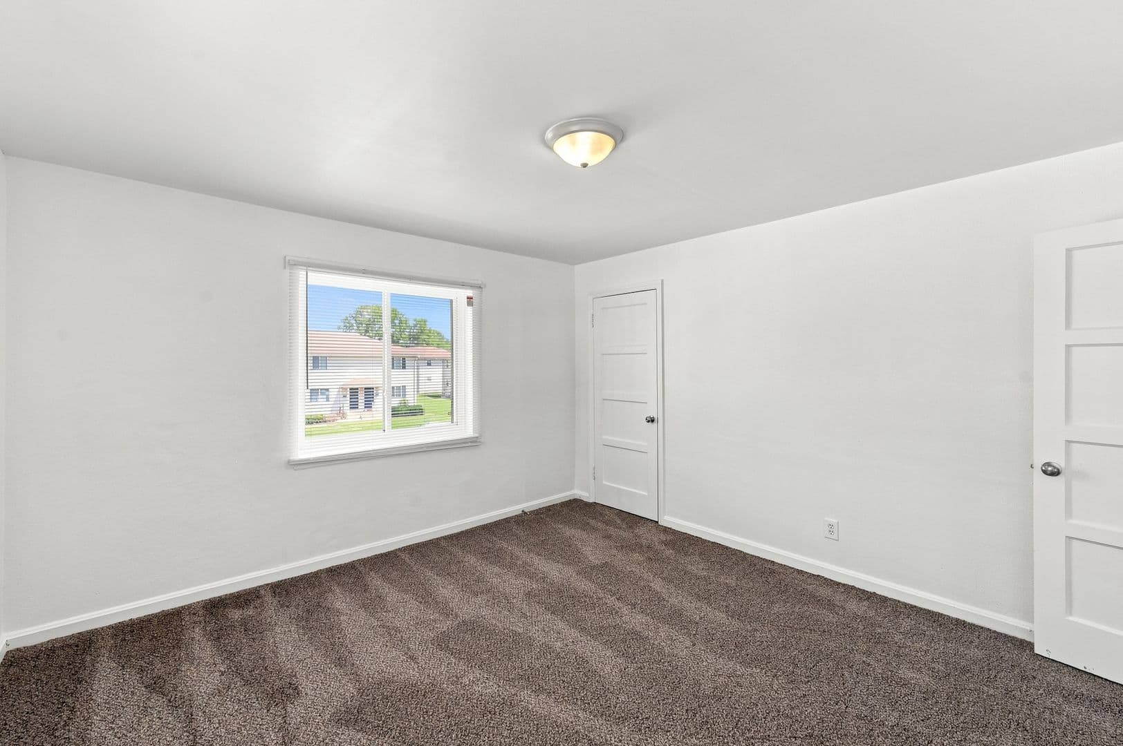 Evansville House: 1717 Lodge Avenue