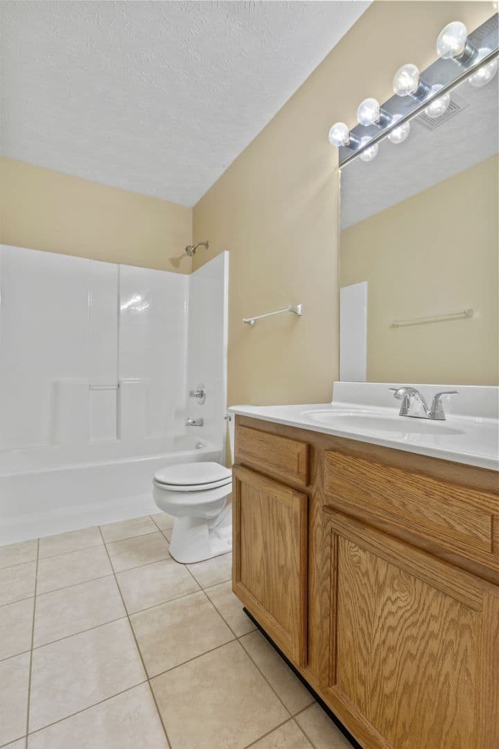 Mount Sterling House: Briarwood Dr