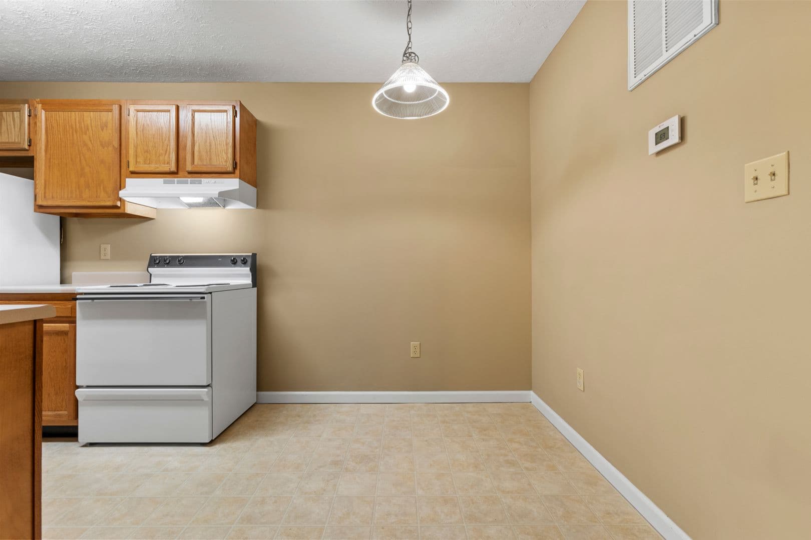 Mount Sterling House: Briarwood Dr