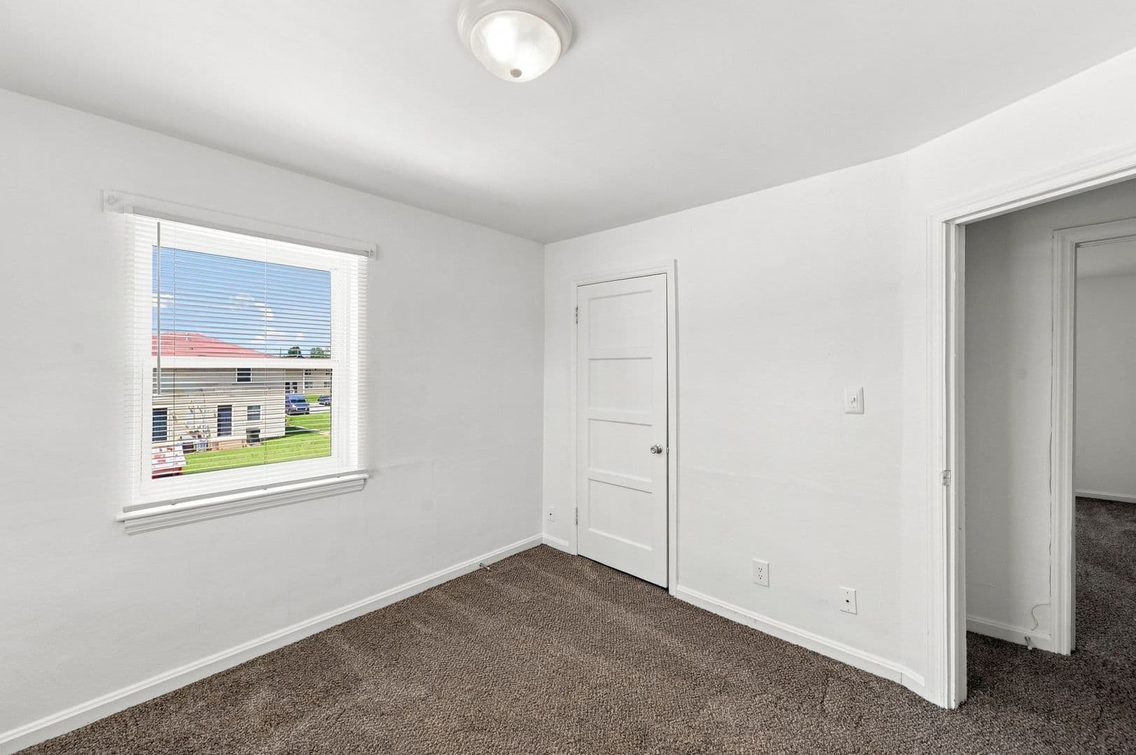 Evansville House: 1717 Lodge Avenue